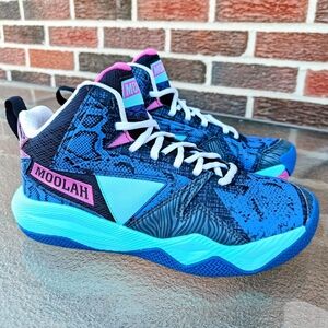 Moolah Kicks Kids' Grade School Press Break Basketball Shoes Youth Size 5.5 Blue